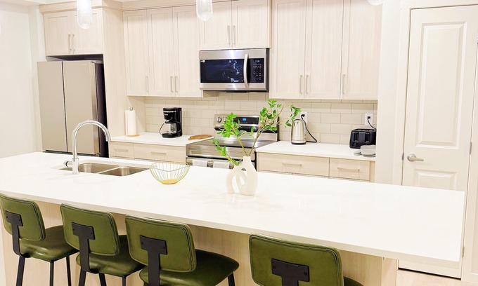 Seton Apartment | Modern 2BR Seton Retreat | Near Calgary Hospital | Close to Banff