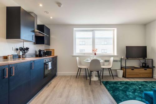 Bradford Apartment | Modern and Bright 1 Bedroom Apartment in Bradford