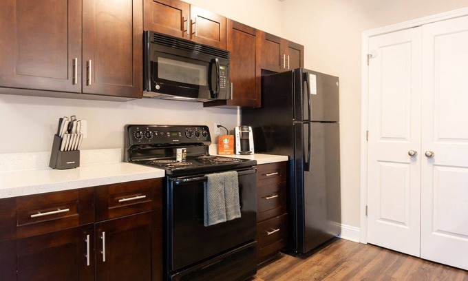 Johns Island Apartment | Modern Apartment in Prime Location (ID4762X4)