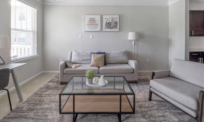 Johns Island Apartment | Modern Apartment in Prime Location (ID9575X97)