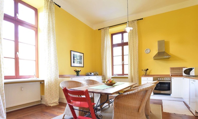 Satow Apartment | Modern Apartment in Satow with Garden