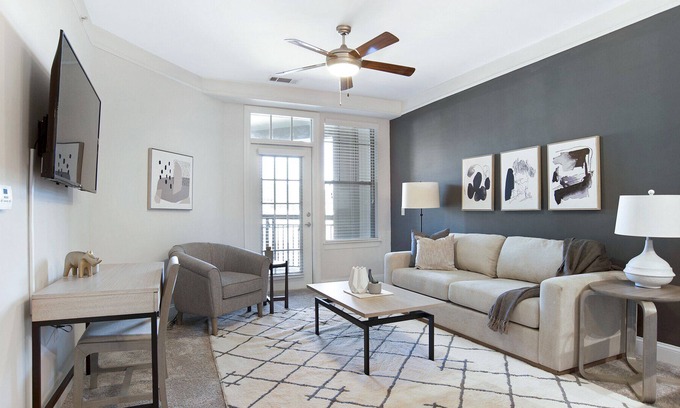Matthews Apartment | Modern Apartment in Prime Location (ID8773X45)