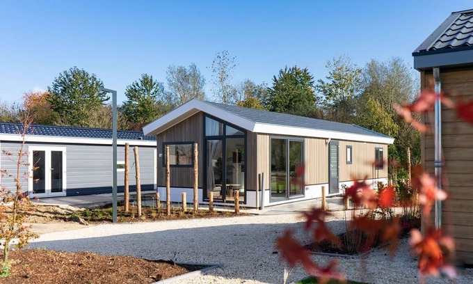 Kaatsheuvel Ski Chalet | Modern chalet 2km from De Efteling