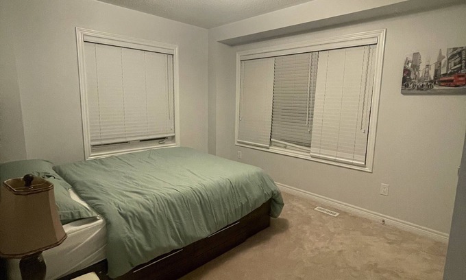 Armdale Apartment | Modern Clean 1 Bedroom Apartment with Free Parking