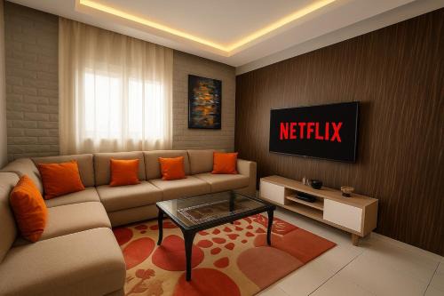 Racine Apartment | Modern Cozy Apartment Near beach