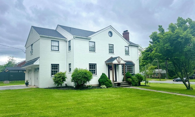 Bethlehem House | Modern farmhouse charm in the heart of Bethlehem