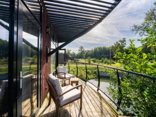 Maubray House | Modern Forest-Edge Bungalow