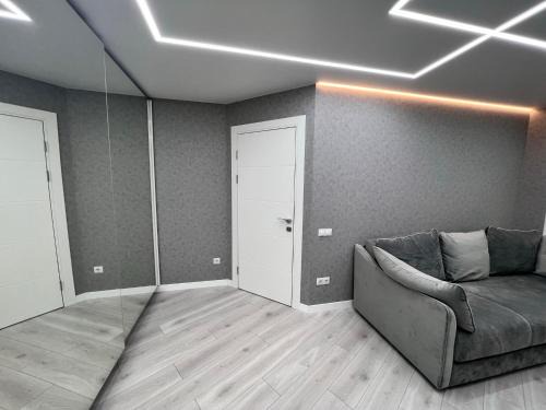 Dnipro Apartment | Modern Gagarina Avenue