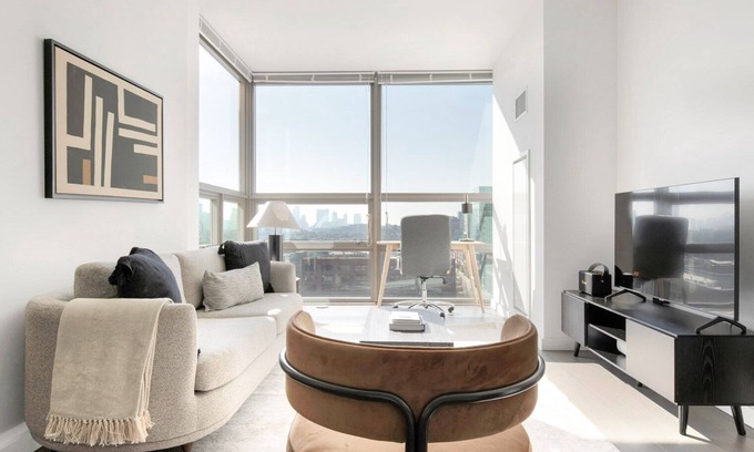 Hoboken Apartment | Modern Hoboken 2BR w/Doorman, Gym & W/D, near shuttle, by Blueground