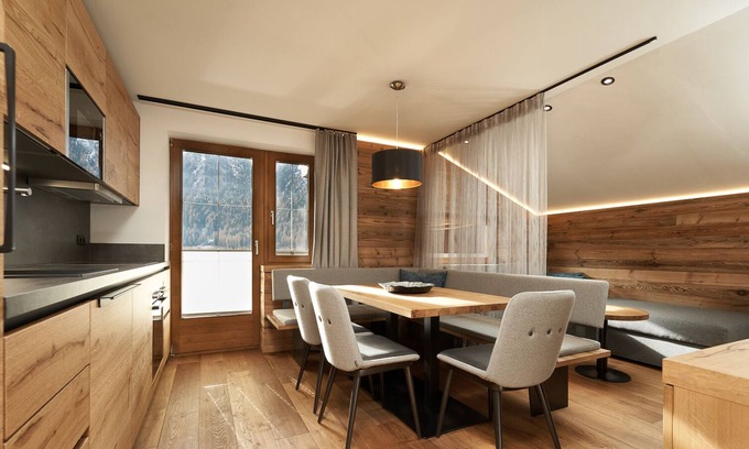 Runhof Condo | Modern holiday apartments - perfect location for winter and summer