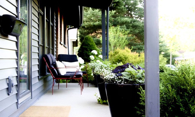 Arborview Neighborhood House | Modern Home in Ann Arbor