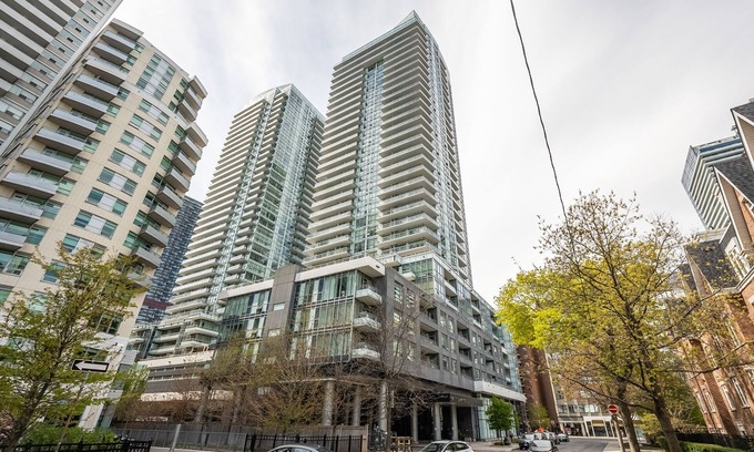 Yonge-Eglinton Apartment | Modern Lillian Street Condos Midtown Toronto