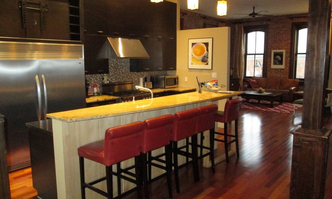 Belleville Condo | Modern meets Historic, Natural Lighting + High Ceilings, Near Metro