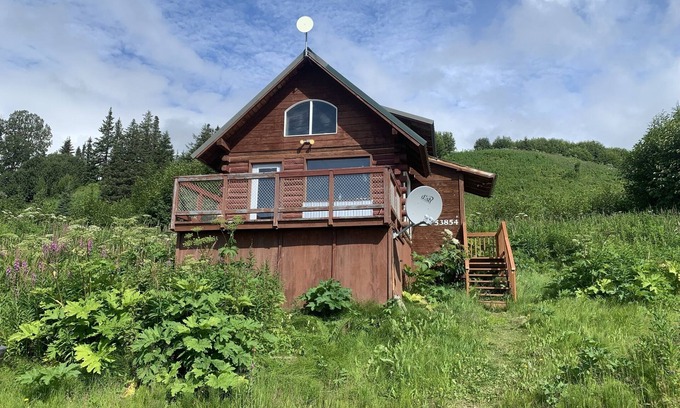 Fritz Creek Cabin | Modern private cabin on 2.27 acres overlooking the bay