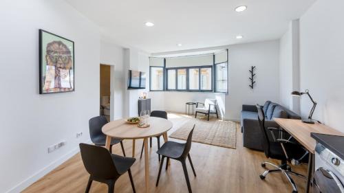 Se Apartment | Modern Retreat 1 in Faro by Lovelystay