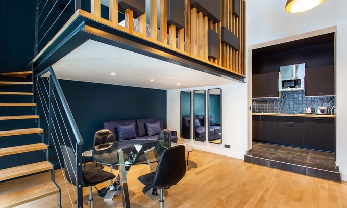 Ternes Apartment | Modern Studio for 4 People - Arc de Triomphe