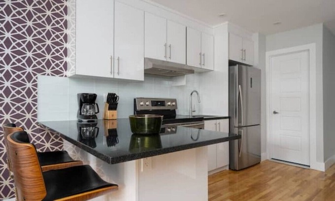 Milton Park Apartment | Modern Stunning Studio - Le Plateaunn