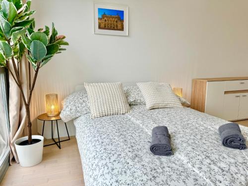 Grinzing Apartment | Modern Stylish Luxury Apartment with Parking
