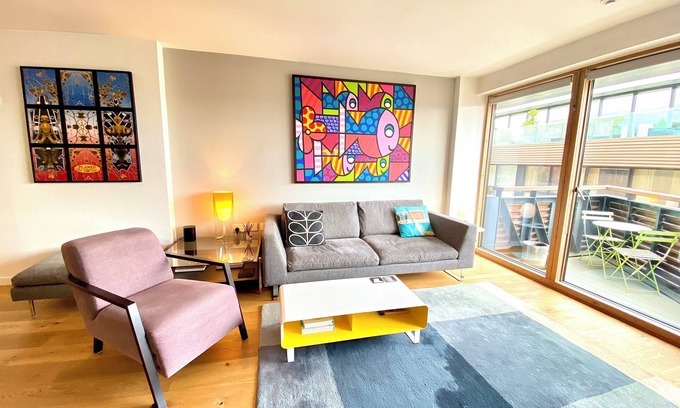 De Beauvoir Apartment | Modern, tasteful and spacious 2 bedroom/2 bathroom in Hoxton