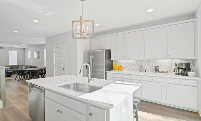 North Charlotte House | Modern Townhouse In Charlotte - Nest in NODA