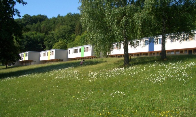 Hubingen House | Modern vacation apartment for six people in a park-like setting