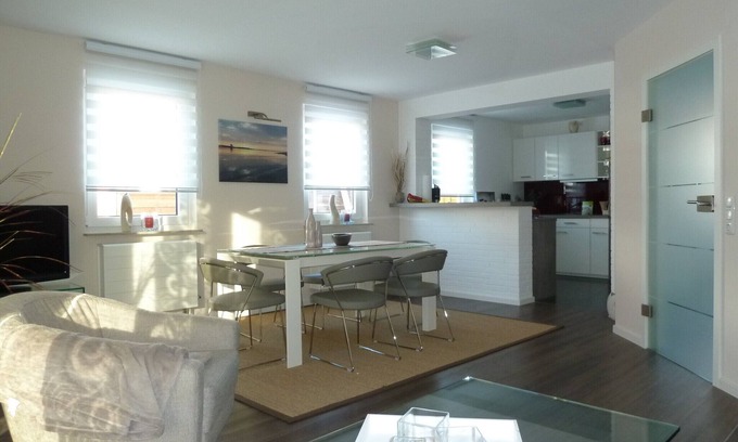 Ratekau House | Modern vacation home -fireplace-sauna-wellness-nature-Baltic Sea-quiet-3 bedrooms