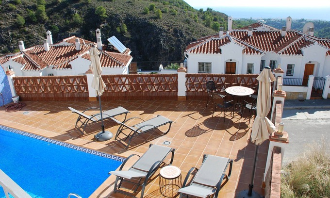 Frigiliana Villa | Modern villa with stunning seaview and private pool