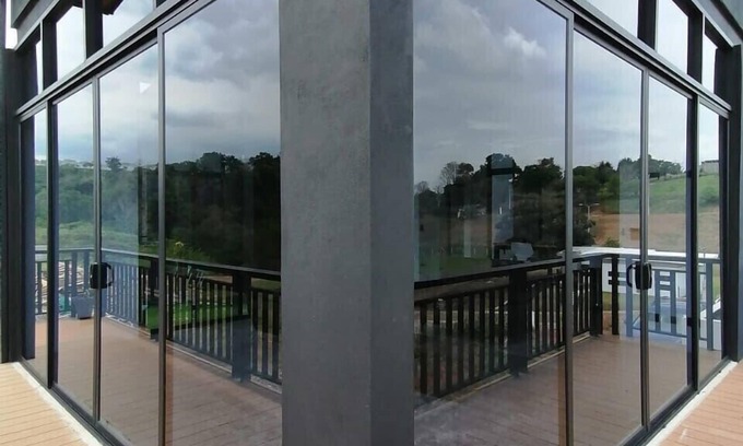 San Isidro Villa | Moderna Villa de Montaña
