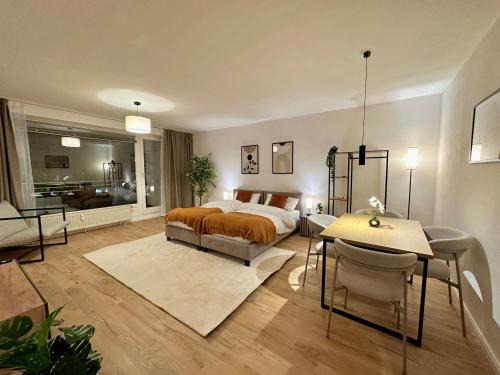 Norderstedt Apartment | Moderne 2-Zimmer-Whg - Nähe Bahnhof mit Balkon und Stellplatz - 2 Smart-TV