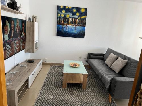 Ciudad Lineal Apartment | Moderno apartamento a 10 minutos del centro
