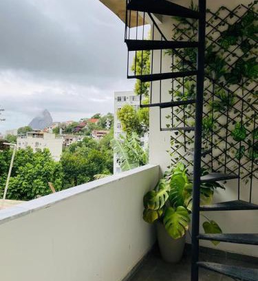 Laranjeiras Apartment | Moderno e Econômico Studio em Laranjeiras