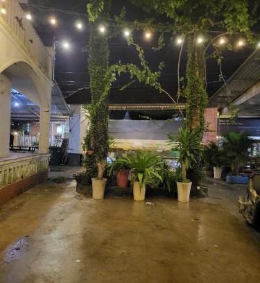 Ba Keo Apartment | Monday