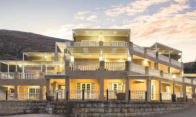 Clarens Hotel | Mont d'Or Hotel Clarens