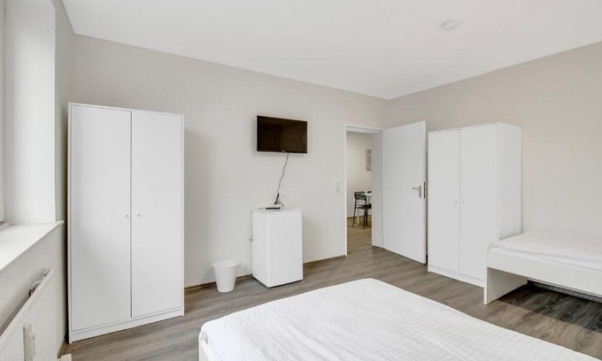 Bergkamen Apartment | Monteursunterkunft mit Balkon in Bergkamen