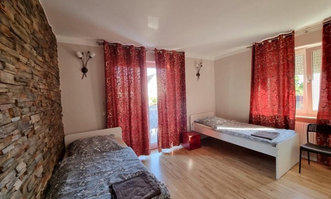 Cadolzburg Apartment | Monteurunterkunft Cadolzburg