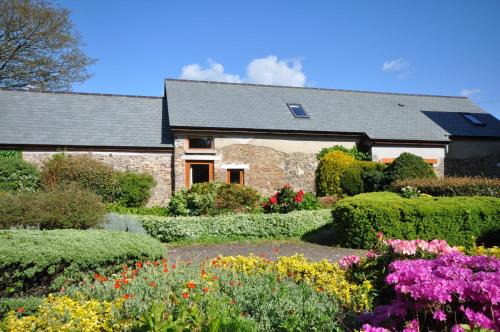 Littleham House | Montgomery Barn