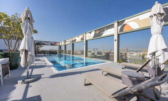 Al Satwa Hotel | Mood Living 22