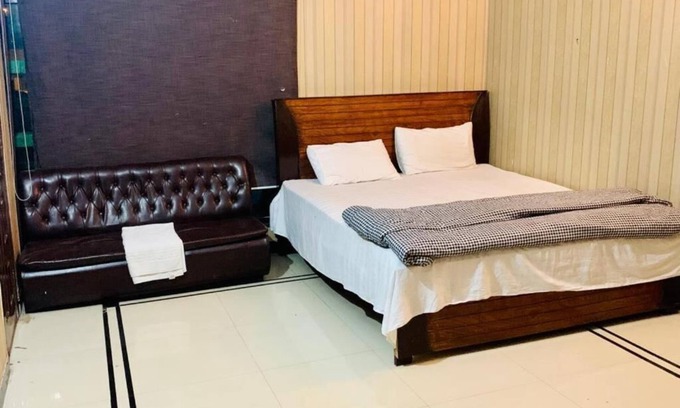 Bahria Town House | Moon Light Guest House
