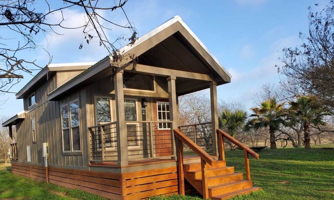 Satin Cabin | Moon River Ranch - Gardenia Cabin