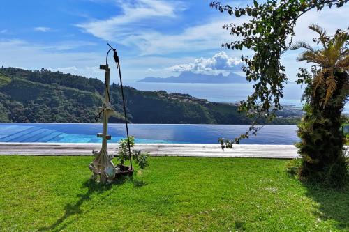 Faaa House | Moorea Horizon Studio with Panoramic View and Pool