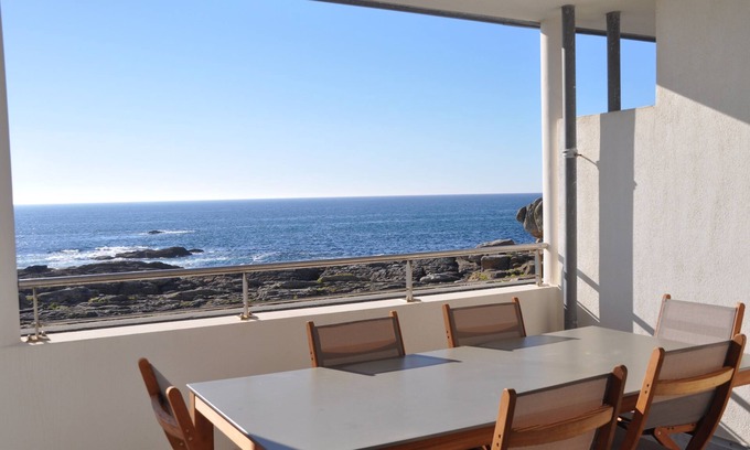 Saint-Guenole House | Mor Nij *RARE Luxury semi-detached villa in Penmarch 10m from the sea