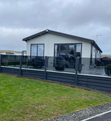 Bude Ski Chalet | Morwenna Lodge
