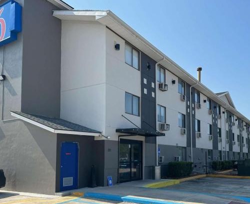 Kingsland Hotel | Motel 6 Kingsland Kings Bay Naval