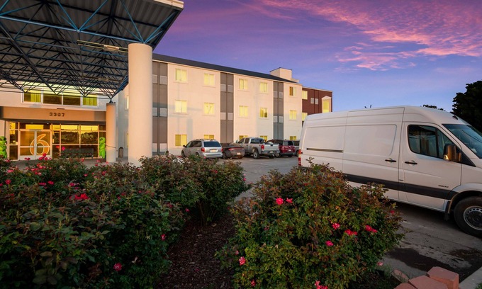 Roswell Hotel | Motel 6 Roswell, NM