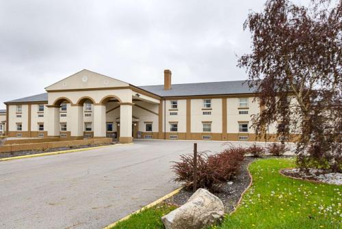 Sidney Hotel | Motel 6-Sidney, OH