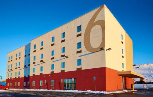 Wilkes-Barre Hotel | Motel 6 Wilkes Barre Arena
