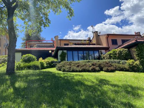 Stresa Apartment | Motta Verde con piscina e tennis