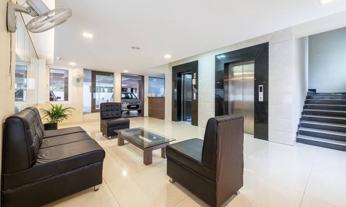 West Saidapet Hotel | Mount Kailash Suites
