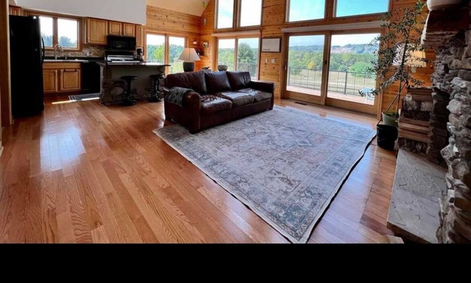 Harbor Springs House | Mountain Cabin overlooking Boyne near Nubs W/ Hot Tub