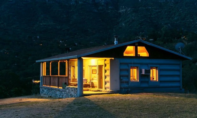 Three Rivers Cabin | Mountain Summit View